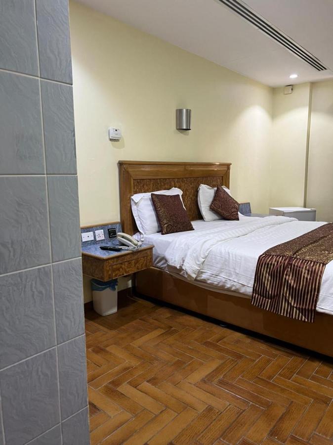 Mansour Plaza Hotel Apartments Dammam Exterior foto
